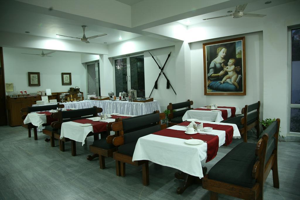The Royal Residency Hotel New Delhi